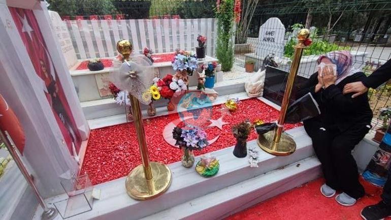 Skandal görüntü kaydedildi: Bayrak üzerinde geziyorlar diye kamera taktırmıştık