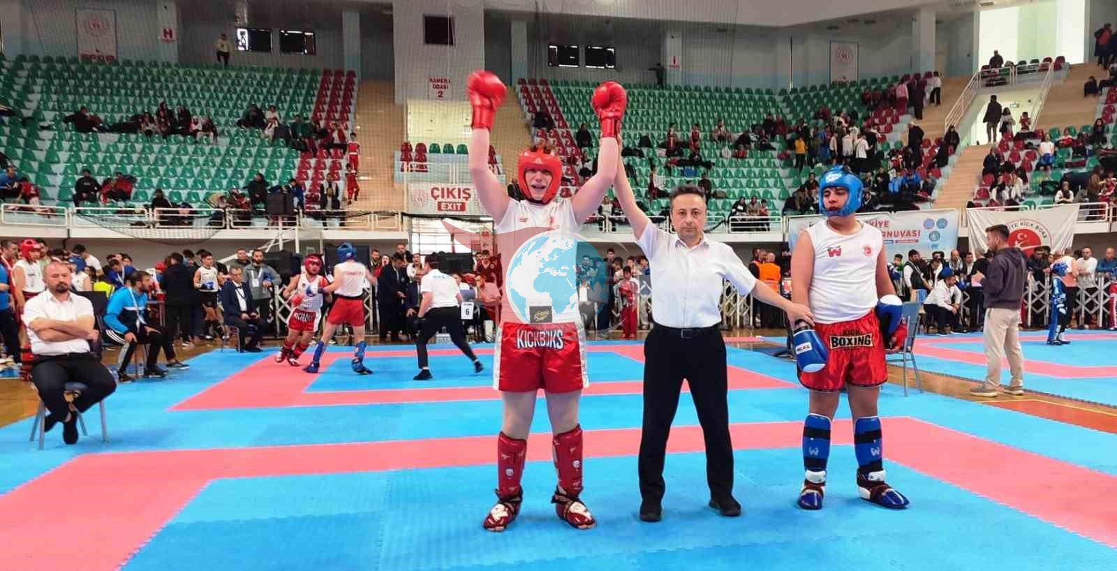 Körfez&rsquo;in genç kick boksçuları Diyarbakır&rsquo;dan madalyayla döndü