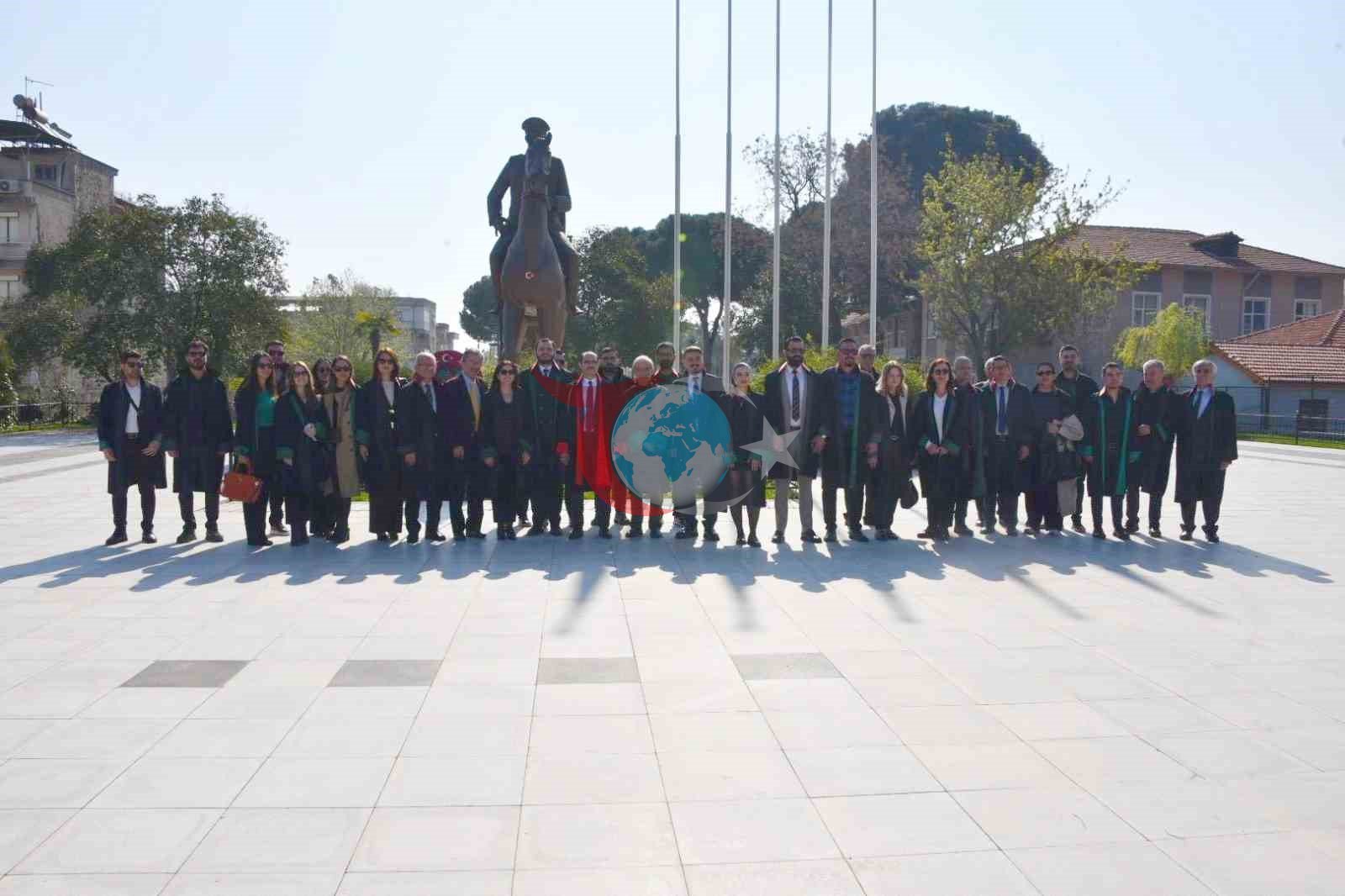 Salihli’de Avukatlar Günü törenle kutlandı