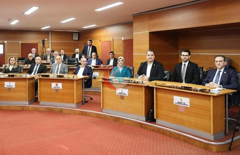 Bayrampaşa Belediyesinin meclis başkan vekilleri seçildi