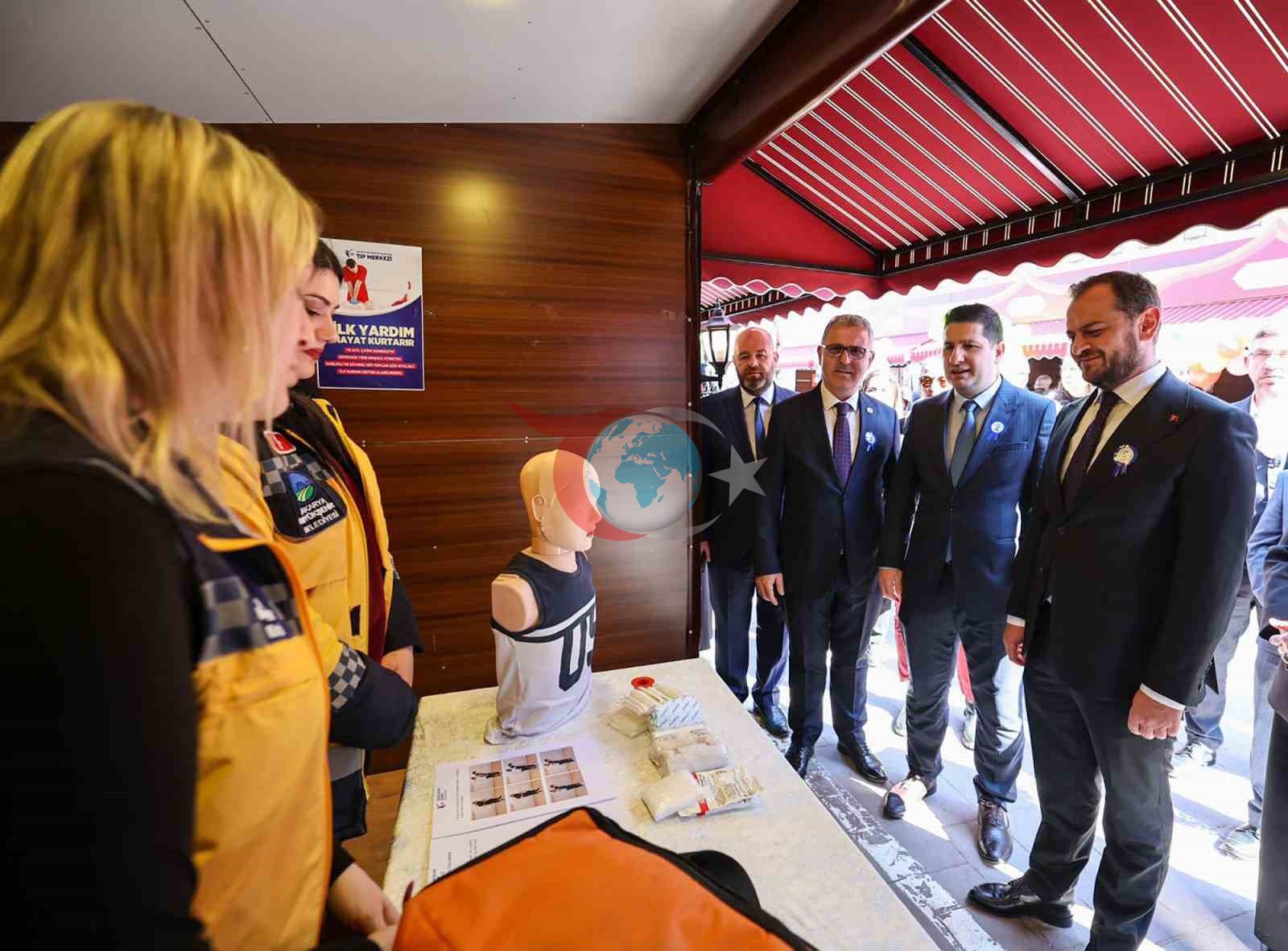 Sağlık Sokağı’nda 20 ayrı branşta danışmanlık ve tetkik hizmeti veriliyor