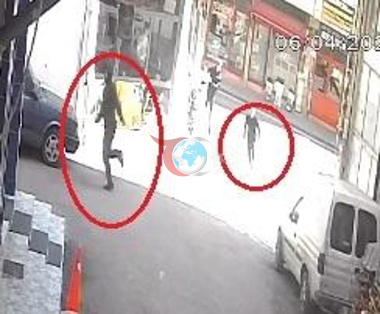 Sokak ortasında kurşun yağmuru Silahlı saldırıya bardakla karşılık verdi