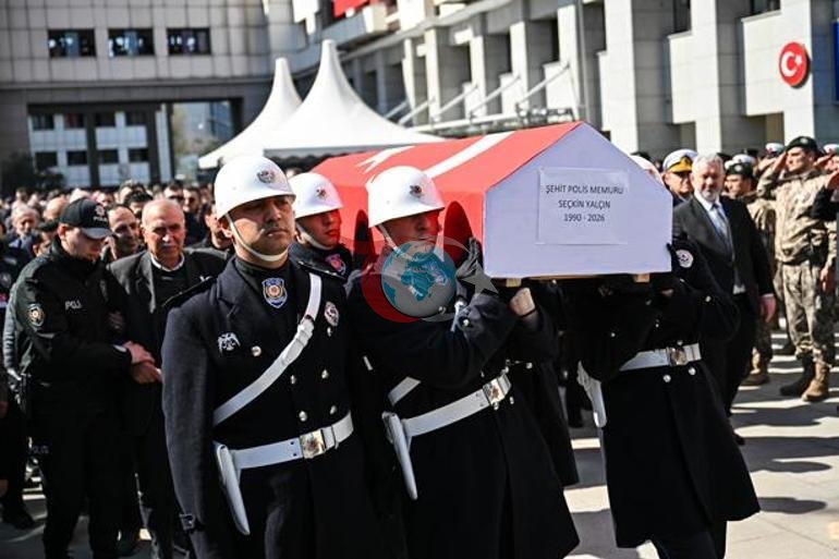 İstanbulda trafik kazasında şehit olan polis Seçkin Yalçın son yolculuğuna uğurlandı