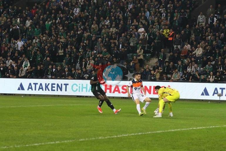 Kocaelispor - RAMS Başakşehir FK: 0-0