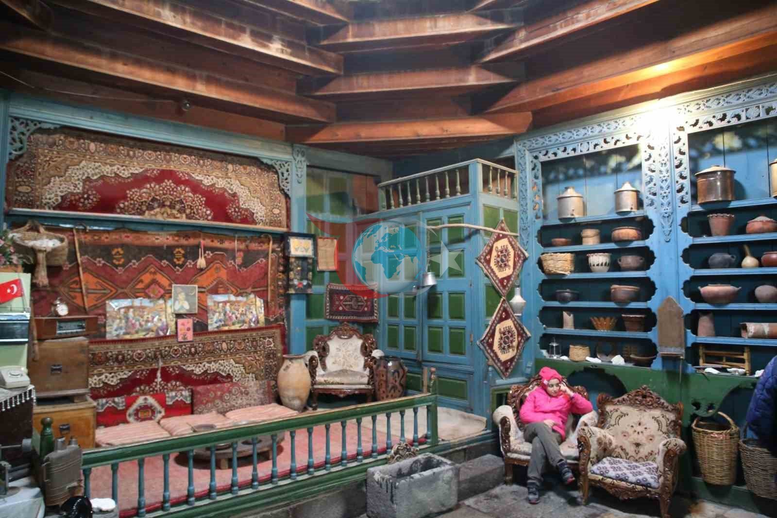 Geleneksel Erzurumevleri&rsquo;nde tandırevi