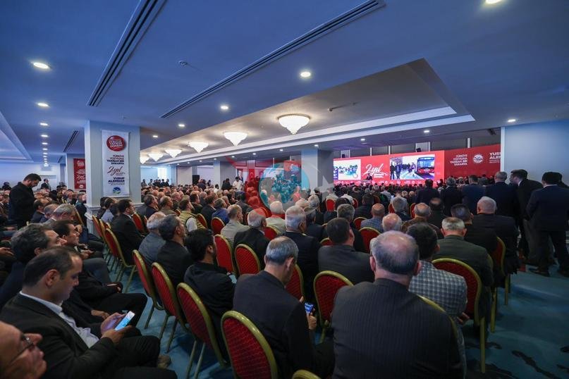 Sakarya Büyükşehir Belediye Başkanı Alemdar, 2 yılda gerçekleştirilen projeleri anlattı