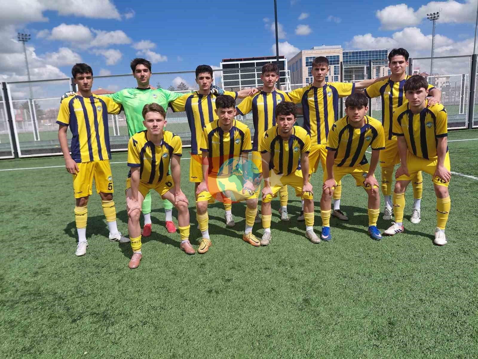 Talas Belediyespor U19, Adanaspor'u 2-1 Mağlup Etti