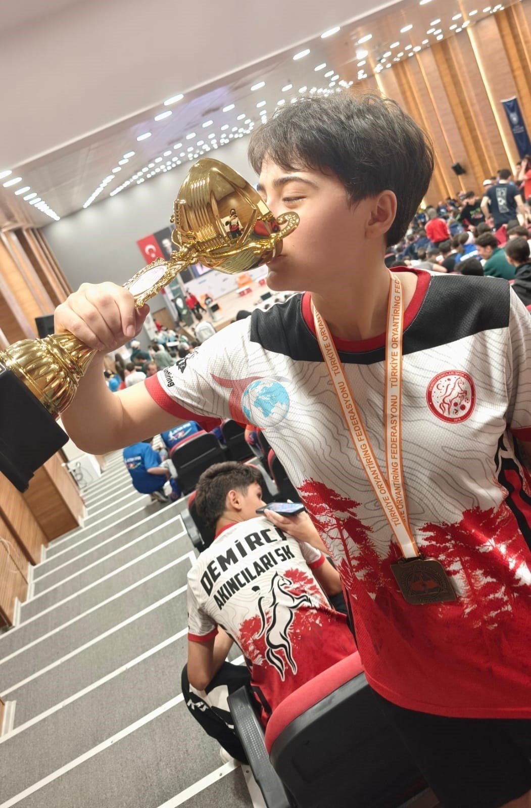 Pazarlar Spor Lisesi’nin parlayan yıldızı Medine Nur Türkiye üçüncüsü oldu