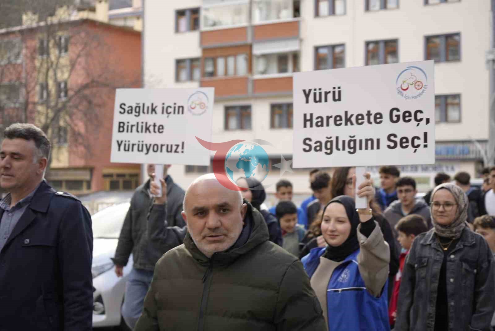 Gümüşhane&rsquo;de obeziteye dikkat çekmek için yürüdüler
