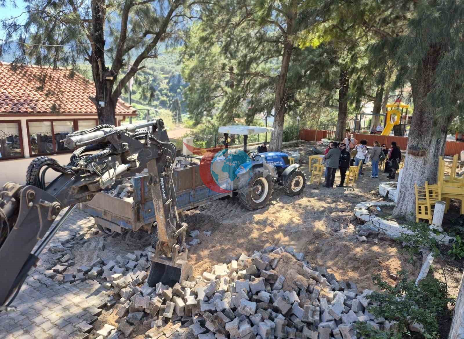 Karaburun’da Tarihi Çay Bahçesi 'Oyun Parkı' Oluyor: Tepkiler Yükseliyor
