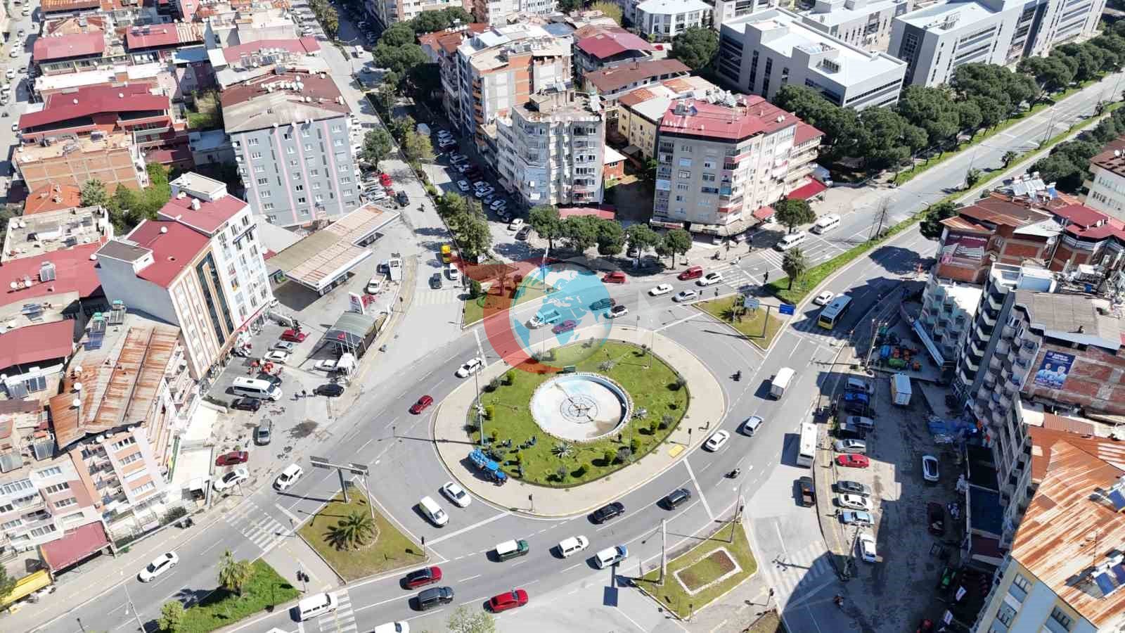 Nazilli'de Çevre Güzelleştirme Çalışmaları Sürüyor