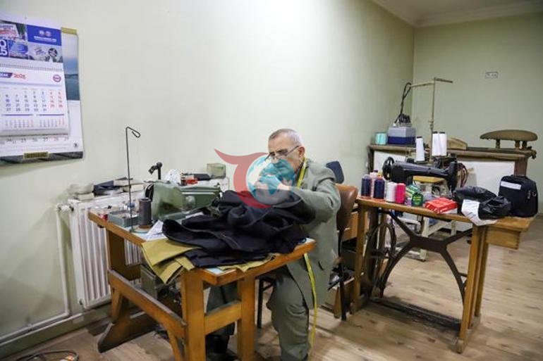56 yıldır terzilik yapıyor Dükkanımda öleceğim diyen ustanın yarım asırlık hikayesi