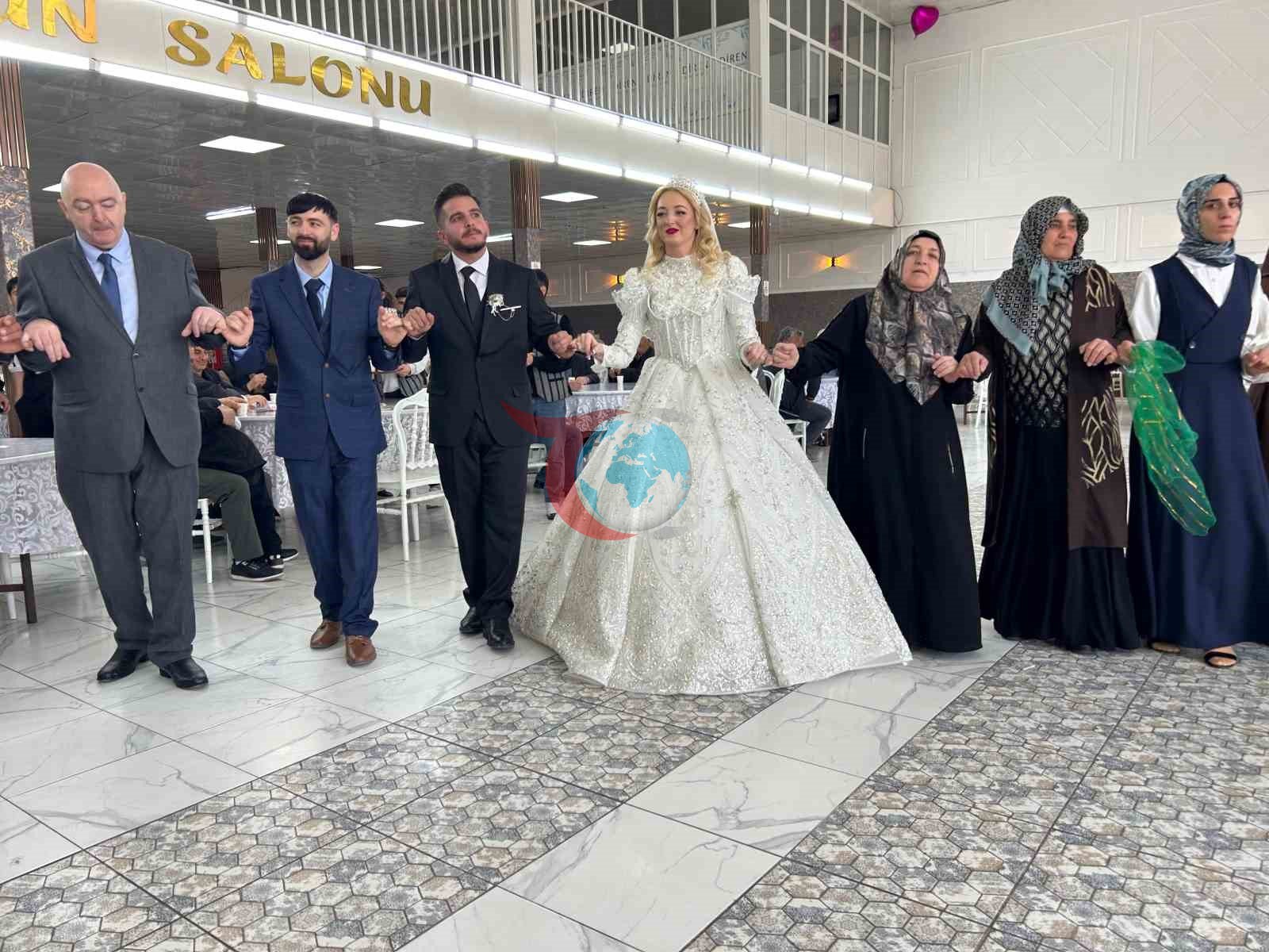İskoçyalı geline Van usulü düğün