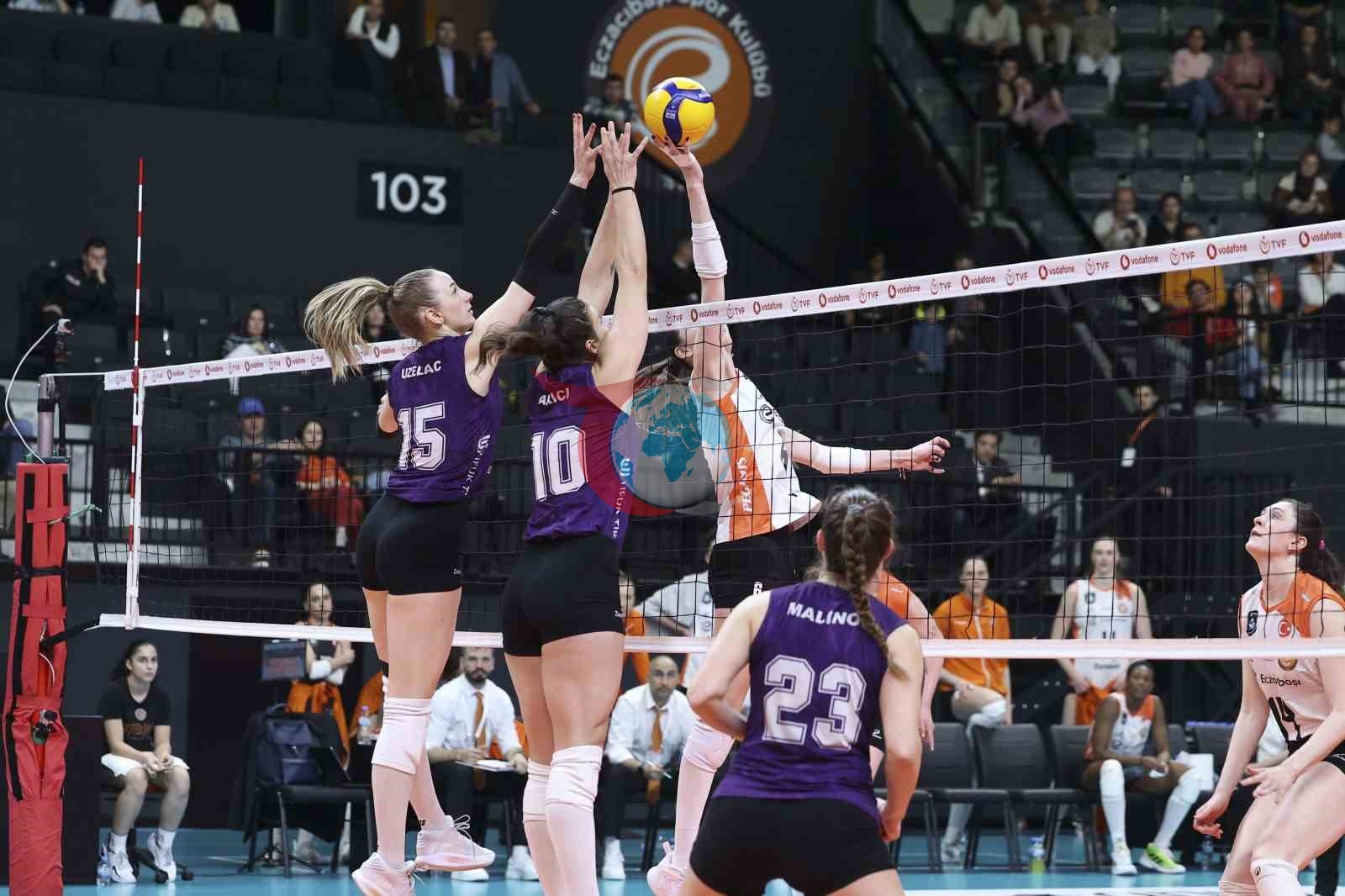 Eczacıbaşı Dynavit seride 1-0 öne geçti