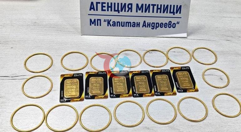 Sınırda şoke eden olay çantalardan altın külçeleri fışkırdı