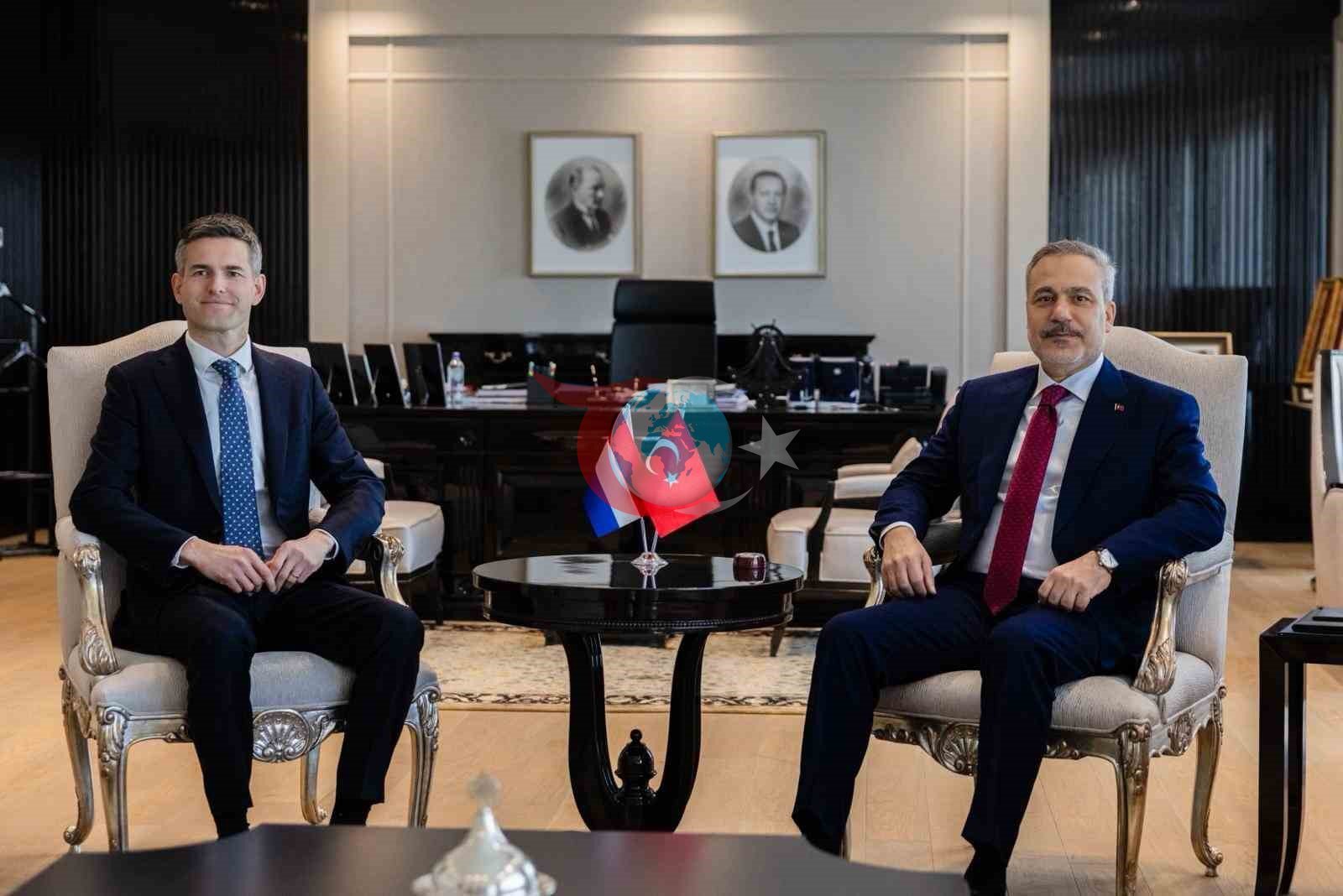 Bakan Fidan, Hollandalı mevkidaşı Berendsen ile görüştü