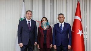 CHP Genel Başkanı Özgür Özel, DEM Partiyi ziyaret etti
