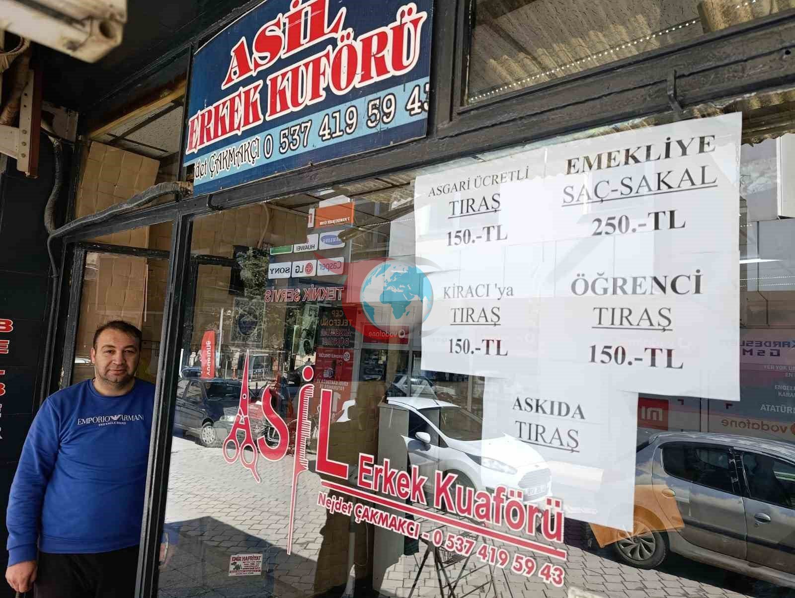 Çivril'den Örnek Dayanışma: Berberden İndirimli Hizmet