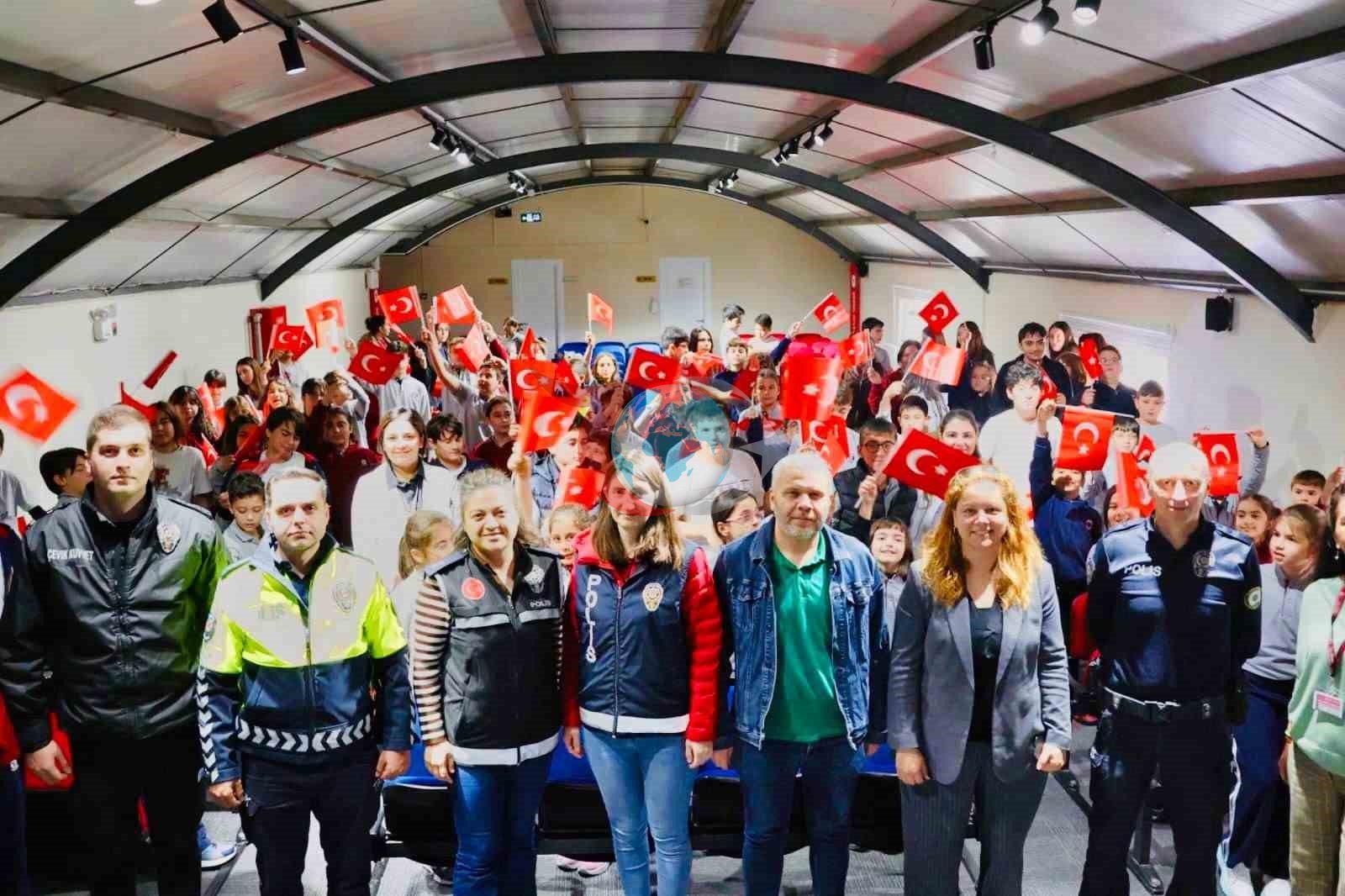 Edremit emniyetinden geleceğin polislerine eğitim