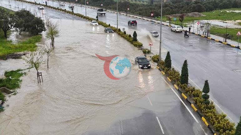 Hatay Valiliği duyurdu Antakya ilçesinde eğitime sağanak yağış engeli