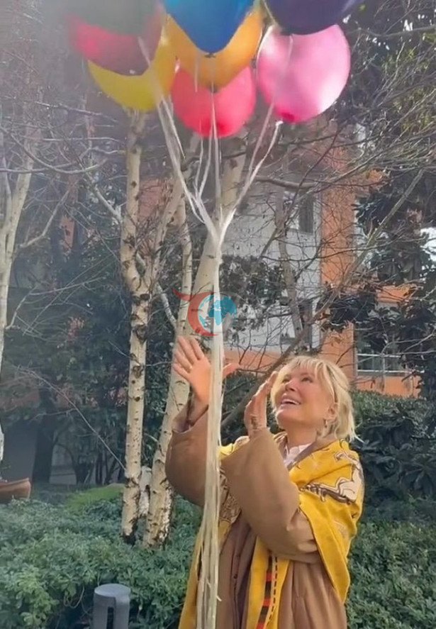 Kanserle mücadele eden Semiramis Pekkan peruğunu çıkardı - Resim : 2