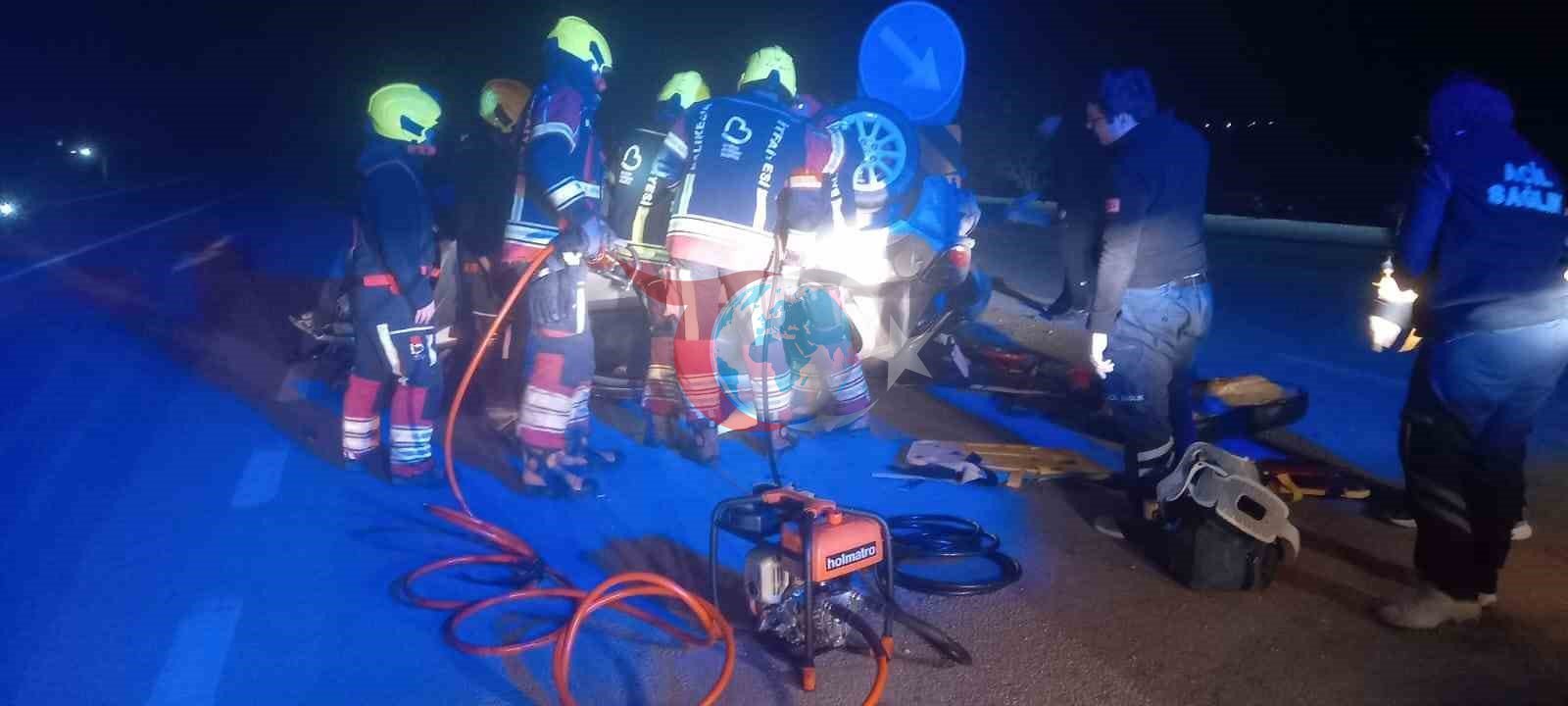 Bandırma’da takla atan araçta 2 kişi yaralandı