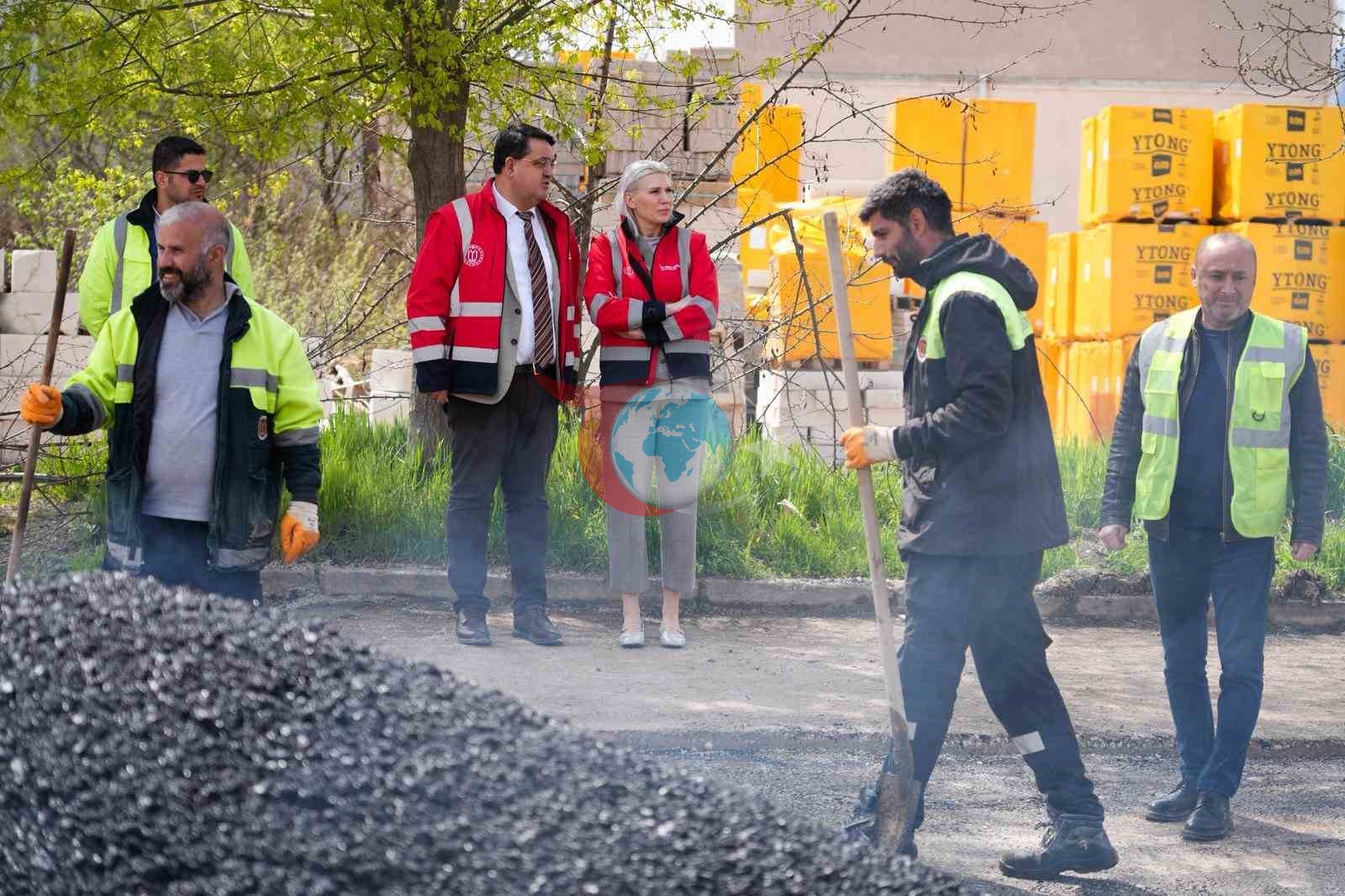 Başkan Subaşı Küçük Sanayi ve Soğuksu Mezarlığı’nda çalışmaları inceledi