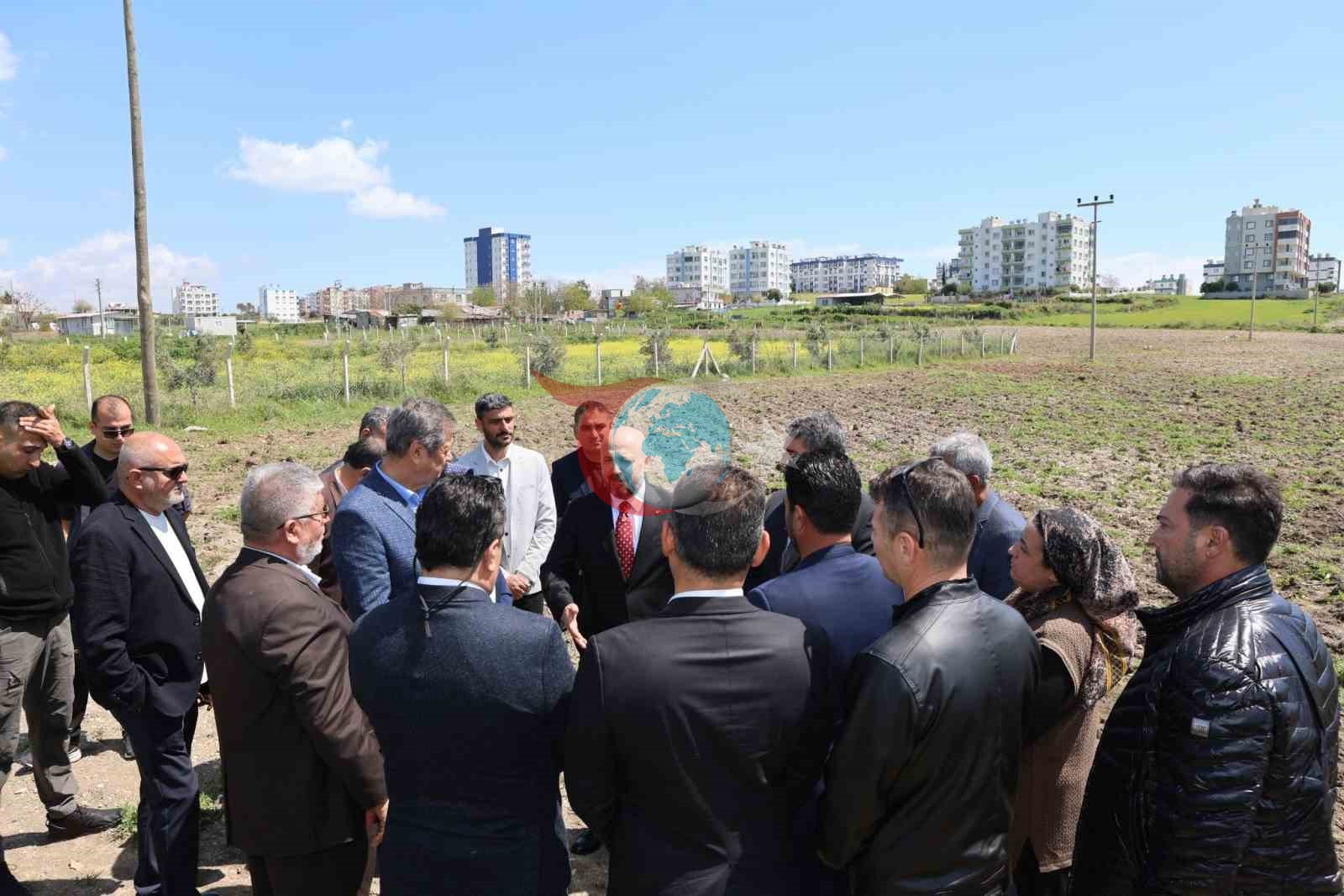 Nacar, Karataş&rsquo;ta sağlık tesislerini inceledi