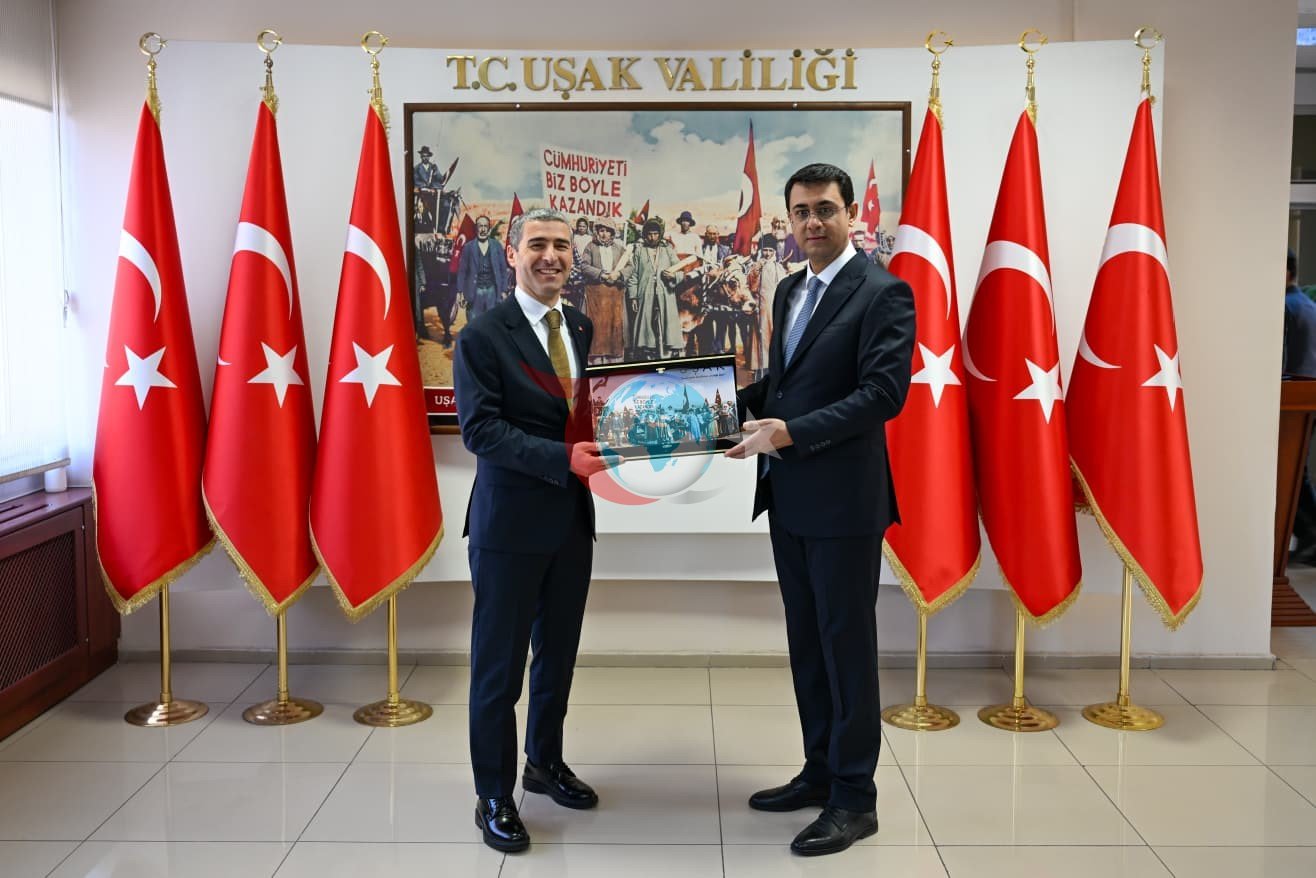 Afyonkarahisar Valisi Aktaş&rsquo;tan Vali Kartal&rsquo;a hayırlı olsun ziyareti