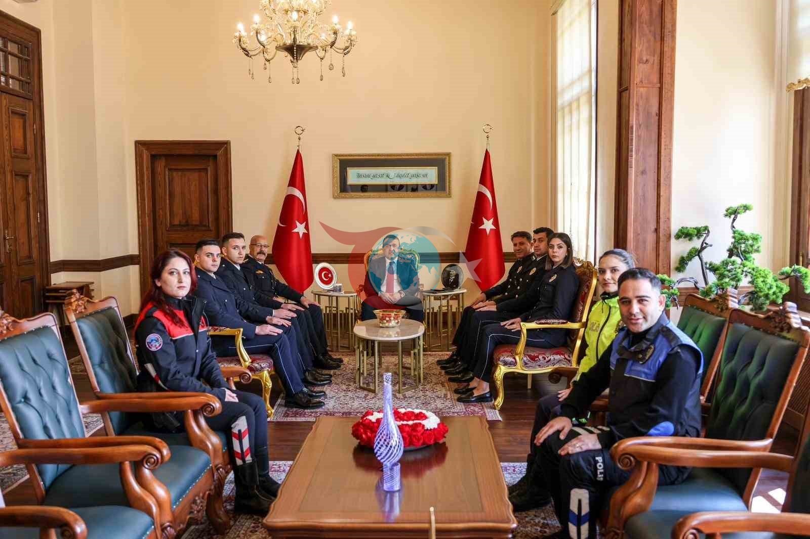 Vali Sözer, Polis Haftası dolayısıyla teşkilat mensuplarını kabul etti