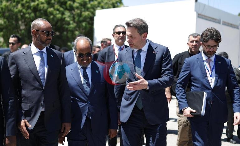 Enerji ve Tabii Kaynaklar Bakanı Alparslan Bayraktar, Somalide