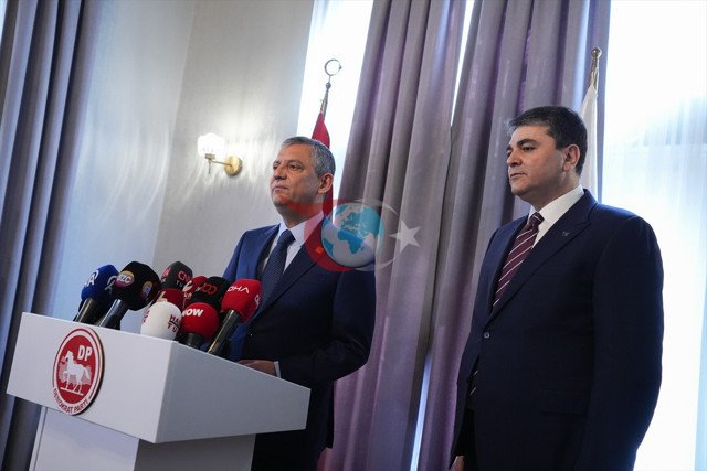 CHP lideri Özgür Özel'den ara seçim açıklaması - Resim: 0