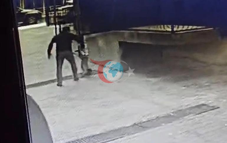 Bahçeye zarar veriyorsun dedi, 9 yaşındaki çocuğu dövdü