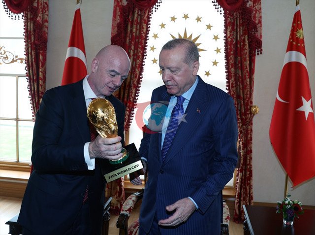 Cumhurbaşkanı Erdoğan, FIFA Başkanı Infantino'yu kabul etti - Resim: 1