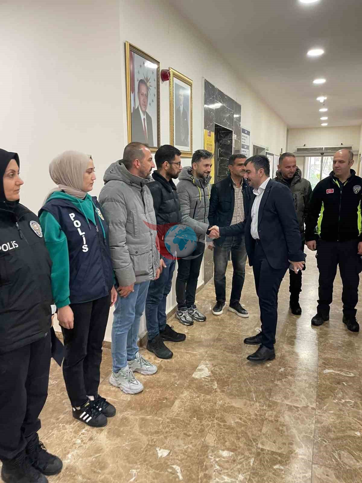 Dicle Kaymakamı Atış, emniyet personeli ile bir araya geldi