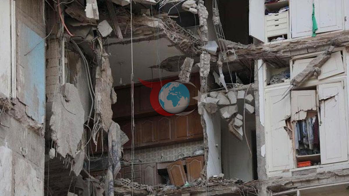 İsrail'in Lübnan'a Yönelik Saldırılarında Can Kaybı 1953'e Ulaştı