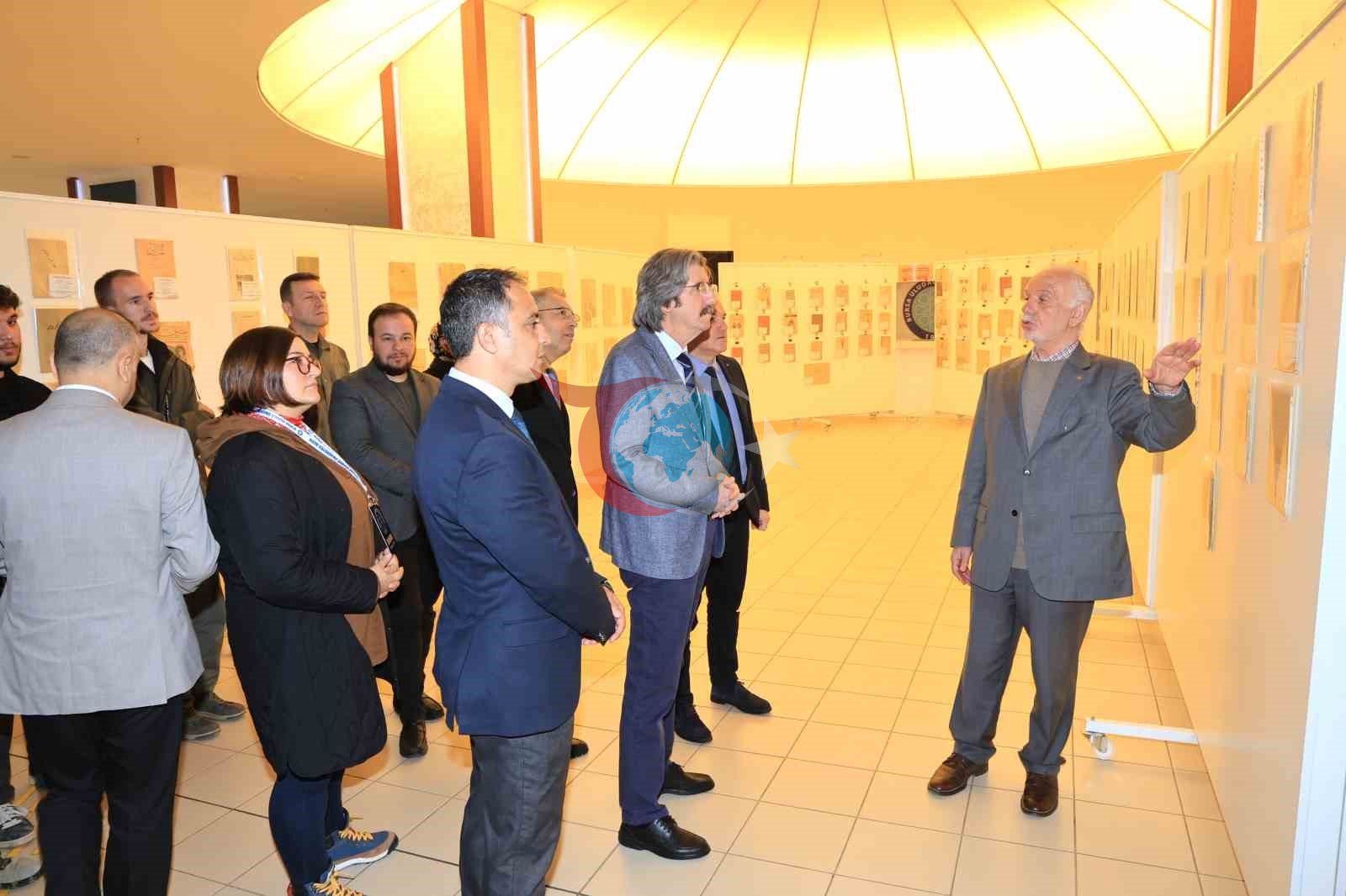 Basın mirasının ilk adımları BUÜ&rsquo;de sergileniyor