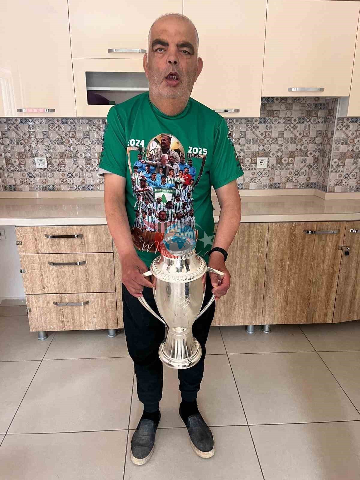 Muğlaspor sevdalısı spor yazarı Baki Kuran hayatını kaybetti