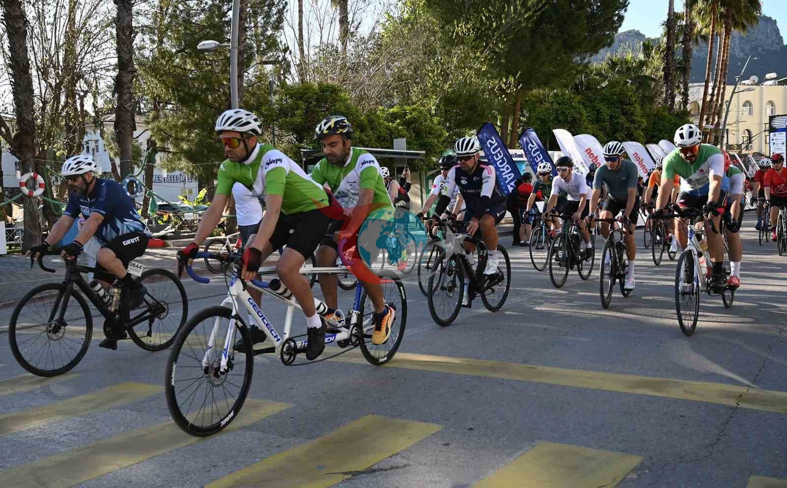 Gran Fondoโda ikinci gรผn heyecanฤฑ baลladฤฑ