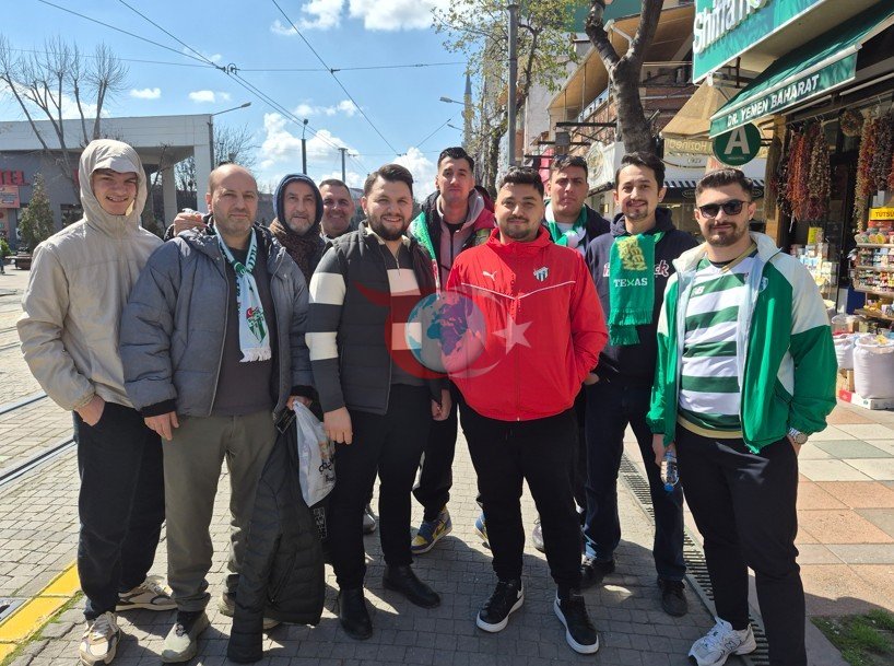 Bursaspor taraftarı, Eskişehir&rsquo;i hareketlendirdi