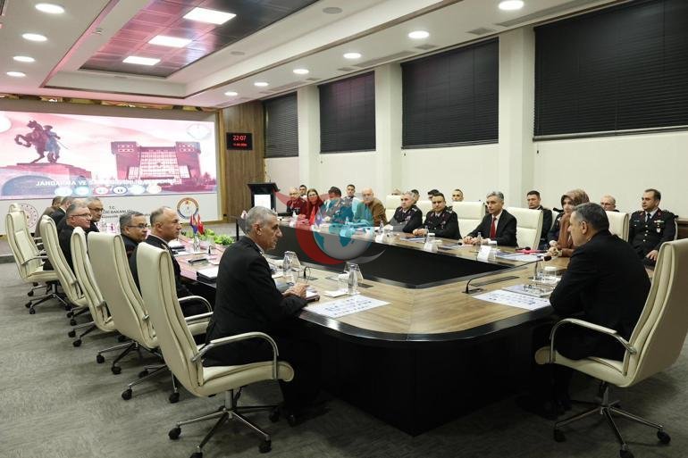İçişleri Bakanı Çiftçi, Jandarma ve Sahil Güvenlik Akademisini ziyaret etti