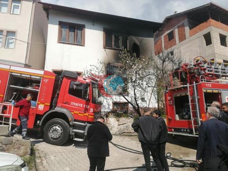 Tokat’ta iki katlı evde yangın Komşusunu kurtarmak için dumanların içine daldı