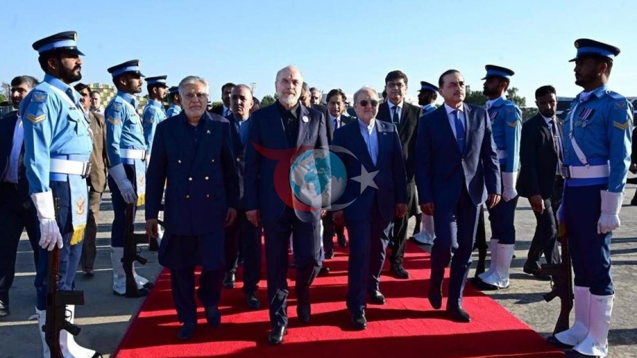 İran Heyeti Pakistan'daki Müzakereleri Tamamladı