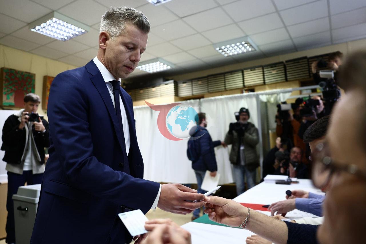 Orban'ın karşısındaki en güçlü aday olan Saygı ve Özgürlük Partisi (Tisza) lideri Peter Magyar seçimin galibi oldu.