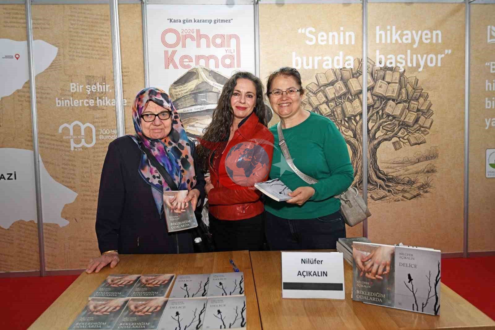 Nilüfer Açıkalın Osmangazi’de okurlarıyla buluştu