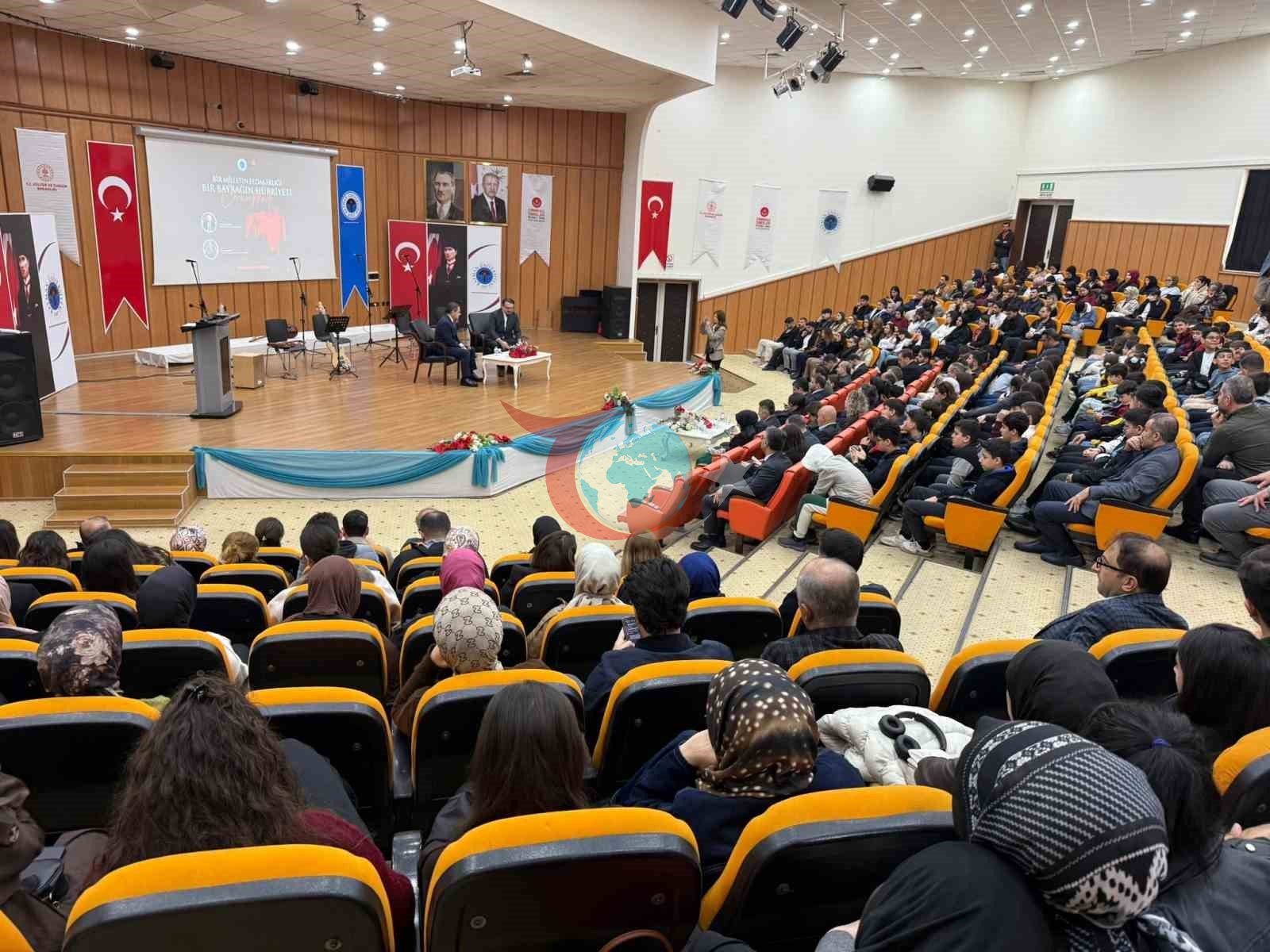 Çanakkale’den Bitlis’e ‘Bir Milletin Fedakârlığı, Bir Bayrağın Hürriyeti’ söyleşisi