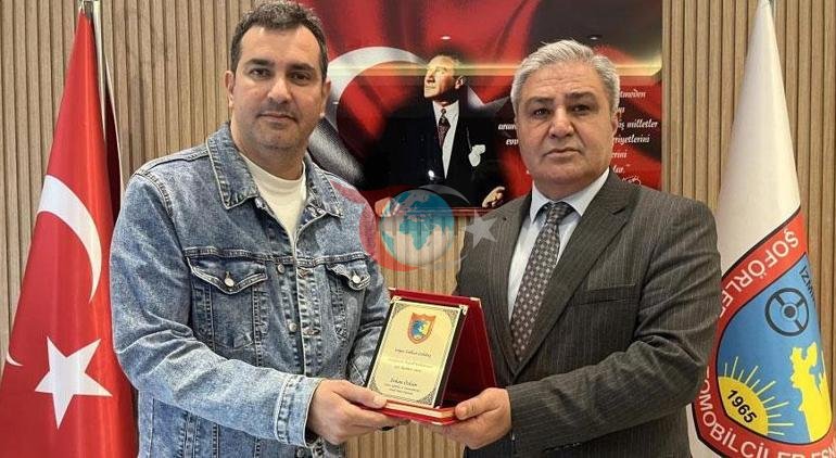 Yaşlı kadın ‘evimi kaybettim, üzerimde hiç param yok’ dedi… Türkiye’nin gönlünü fetheden taksici