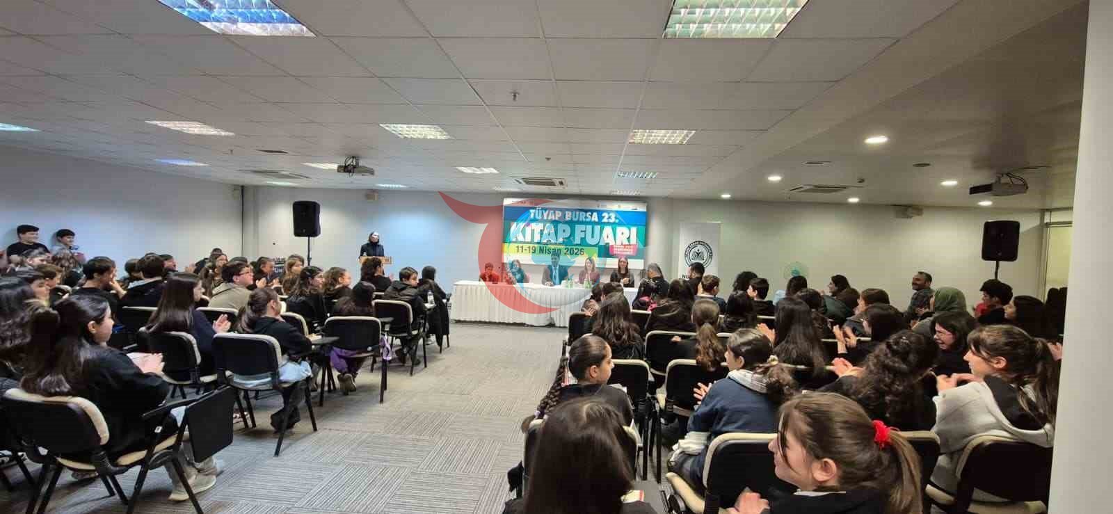 Küçük kalemler okurlarla buluştu