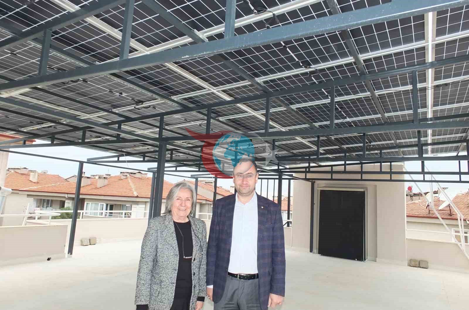 Burhaniyeโde Kenan Sucuoฤlu Huzurevi imeceyle 5 yฤฑldฤฑzlฤฑ otel gibi oldu