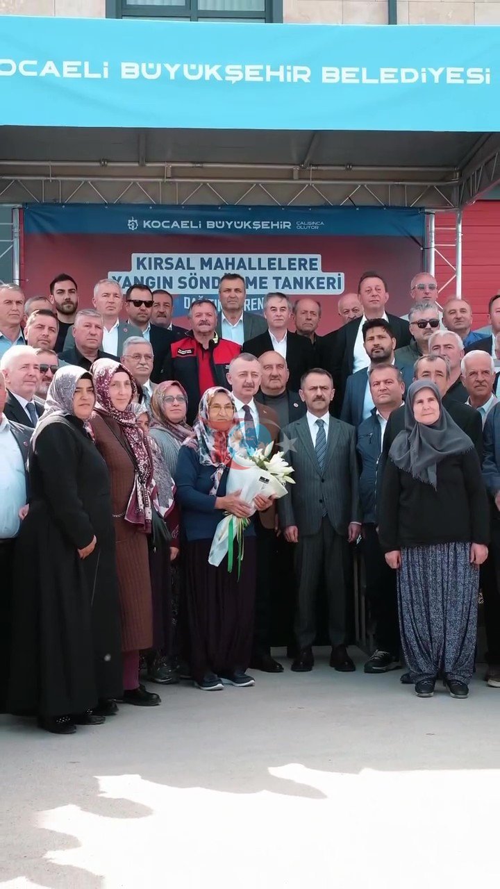 Kırsalda yangına ilk müdahale kadınlardan